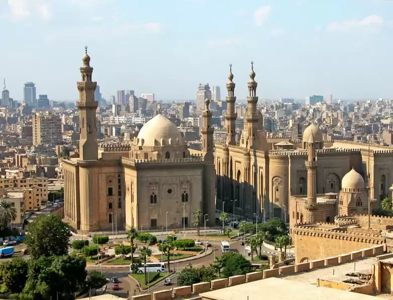 Le Caire